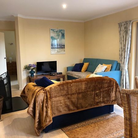 Korimako Ridge - Lake Hawea Holiday Home מראה חיצוני תמונה