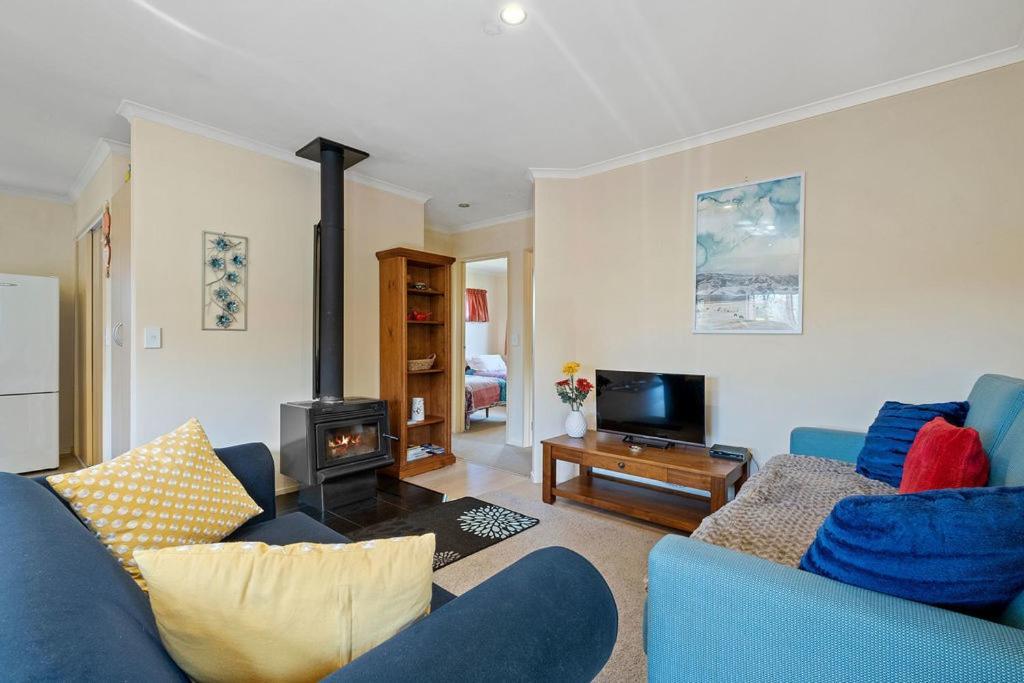 Korimako Ridge - Lake Hawea Holiday Home מראה חיצוני תמונה