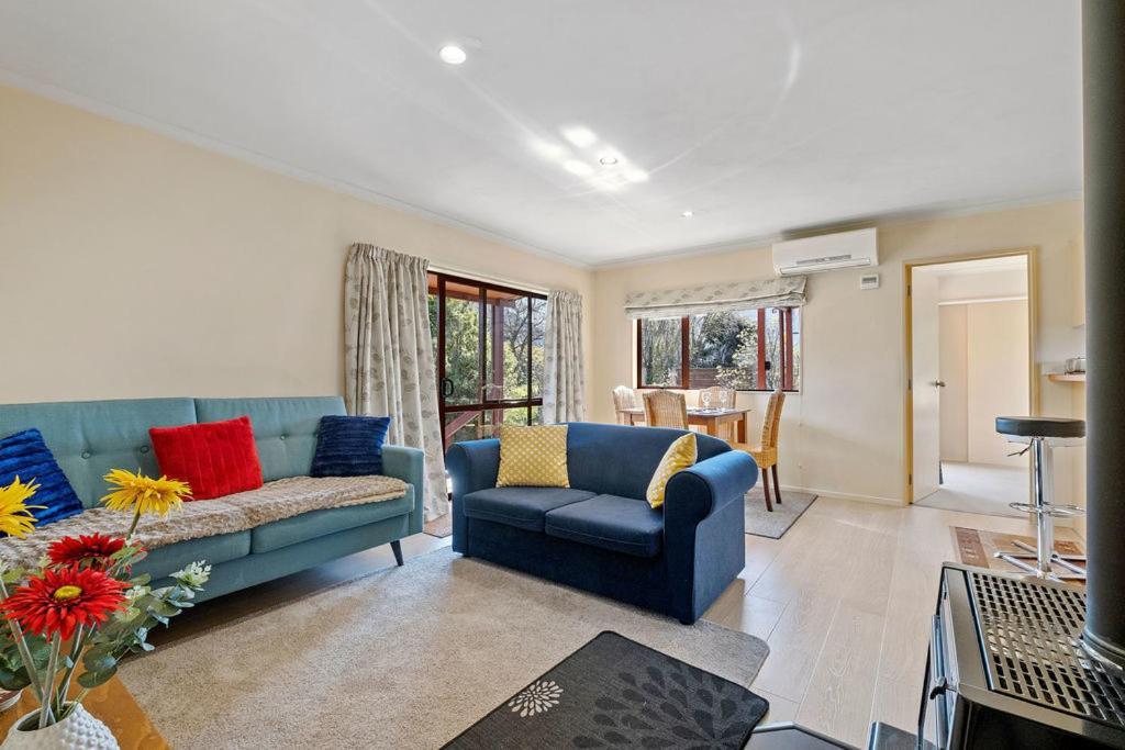 Korimako Ridge - Lake Hawea Holiday Home מראה חיצוני תמונה