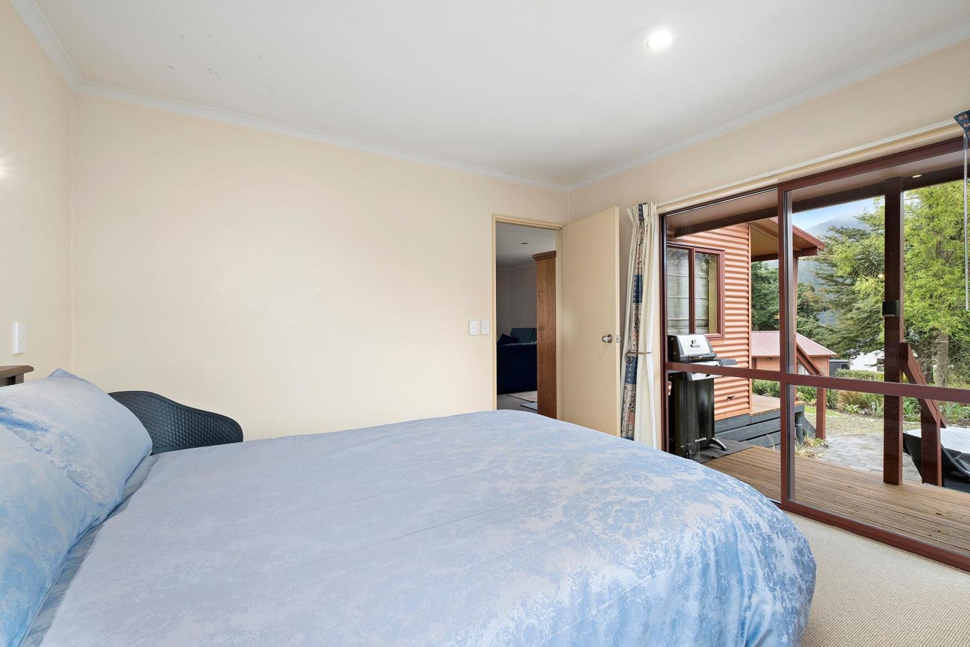 Korimako Ridge - Lake Hawea Holiday Home מראה חיצוני תמונה