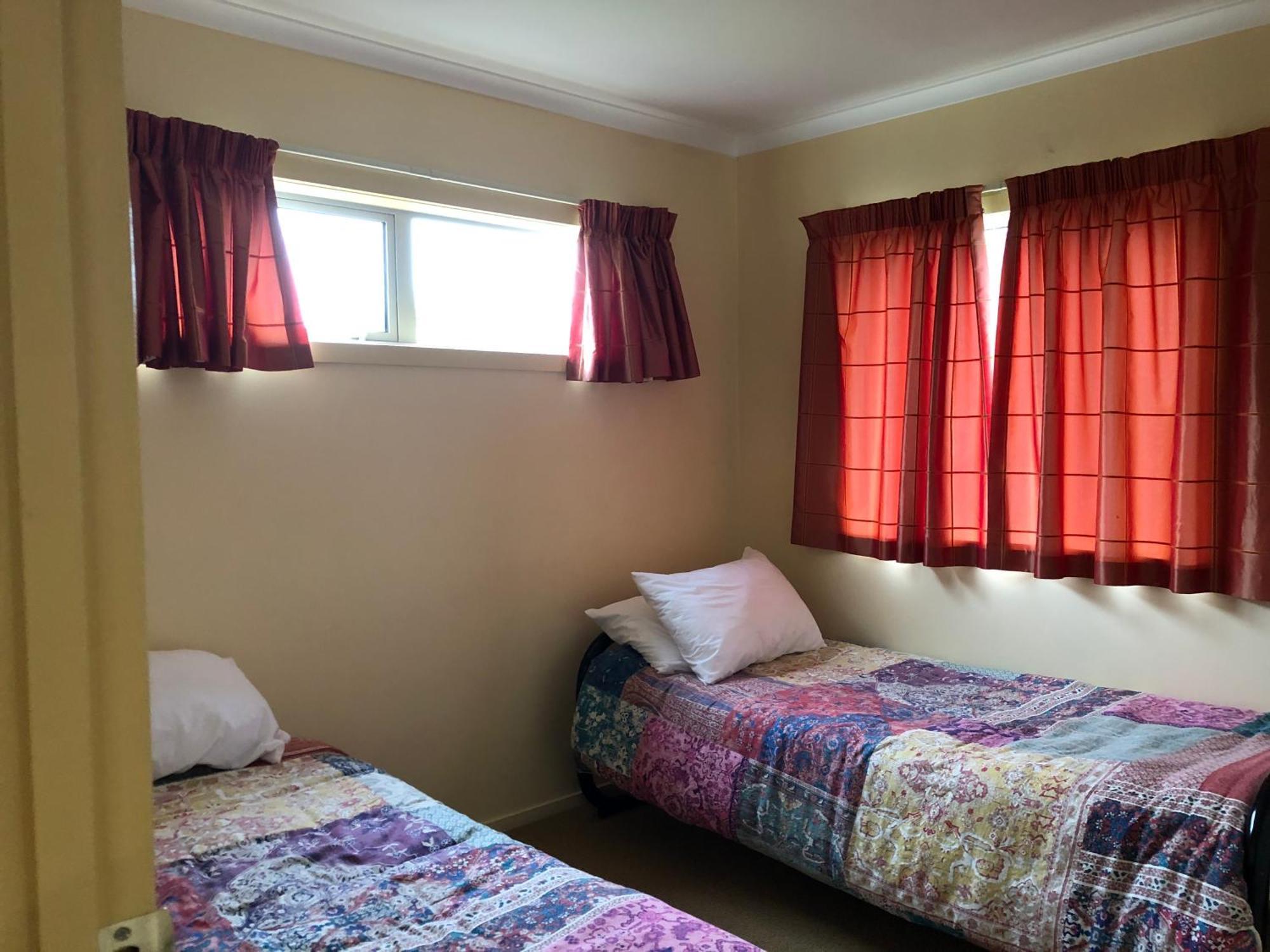 Korimako Ridge - Lake Hawea Holiday Home מראה חיצוני תמונה