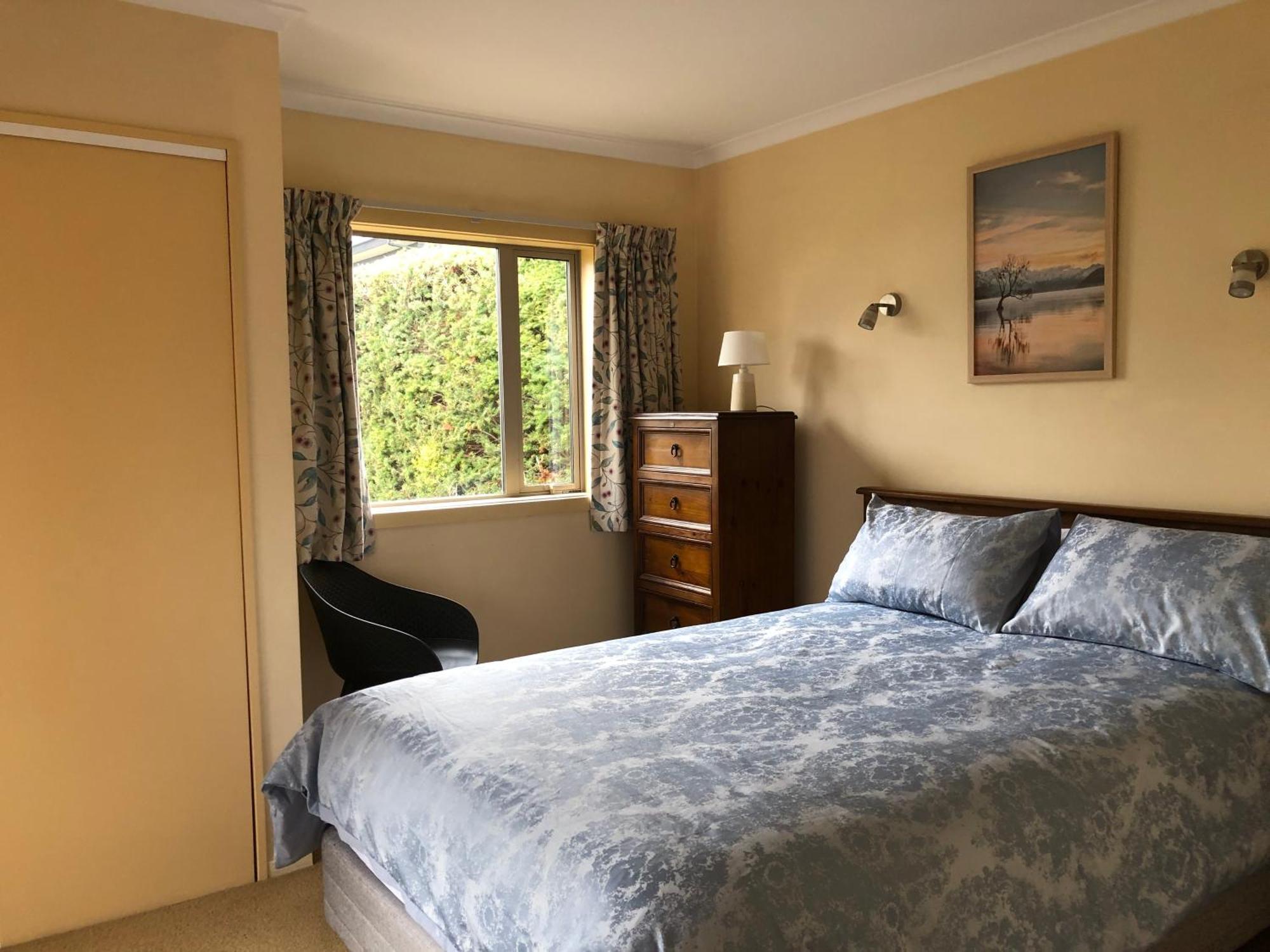 Korimako Ridge - Lake Hawea Holiday Home מראה חיצוני תמונה